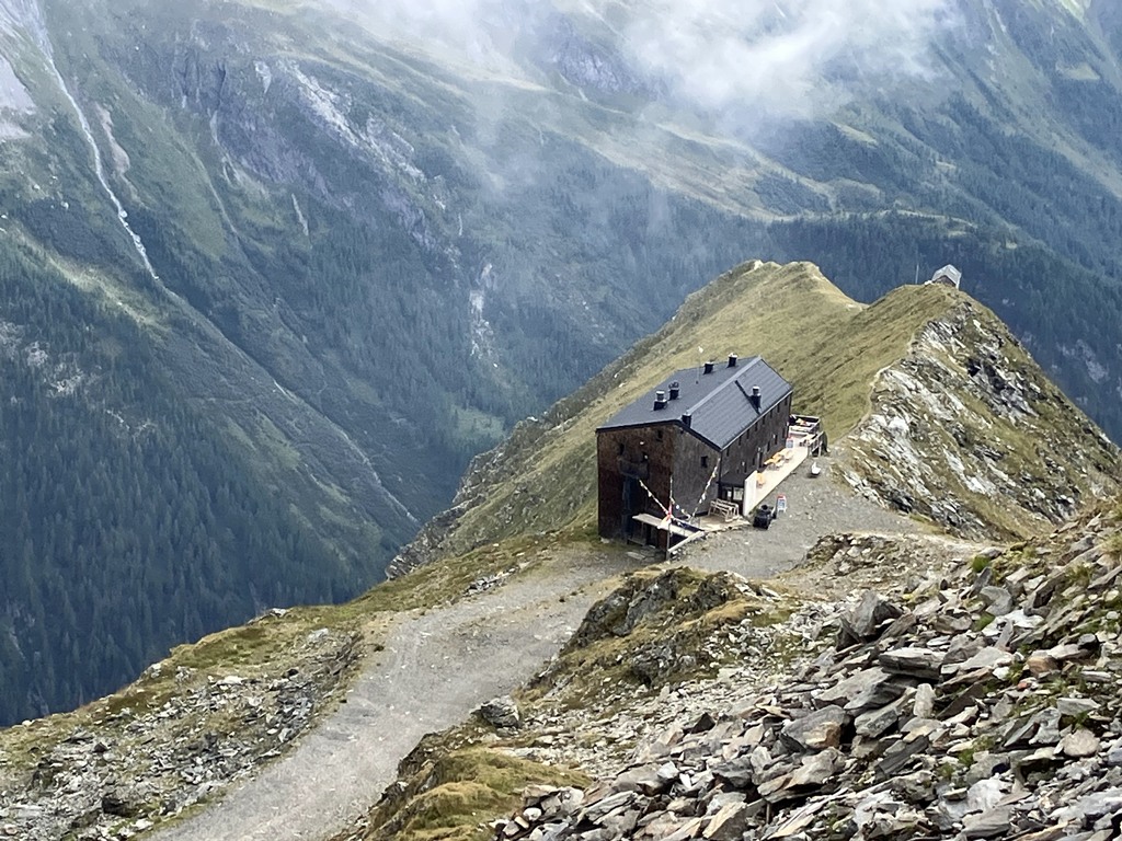 山小屋Hannoverhaus